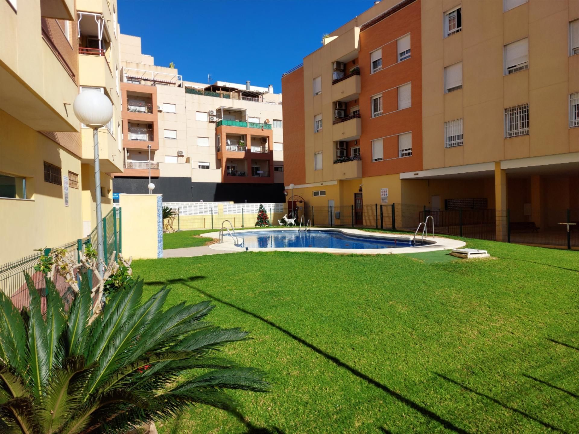 Flat to rent in Calle San Isidro Labrador, 22, El Parador de las Hortichuelas Swimming pool of Flat to rent in Roquetas de Mar with Air Conditioner, Swimming Pool and Balcony