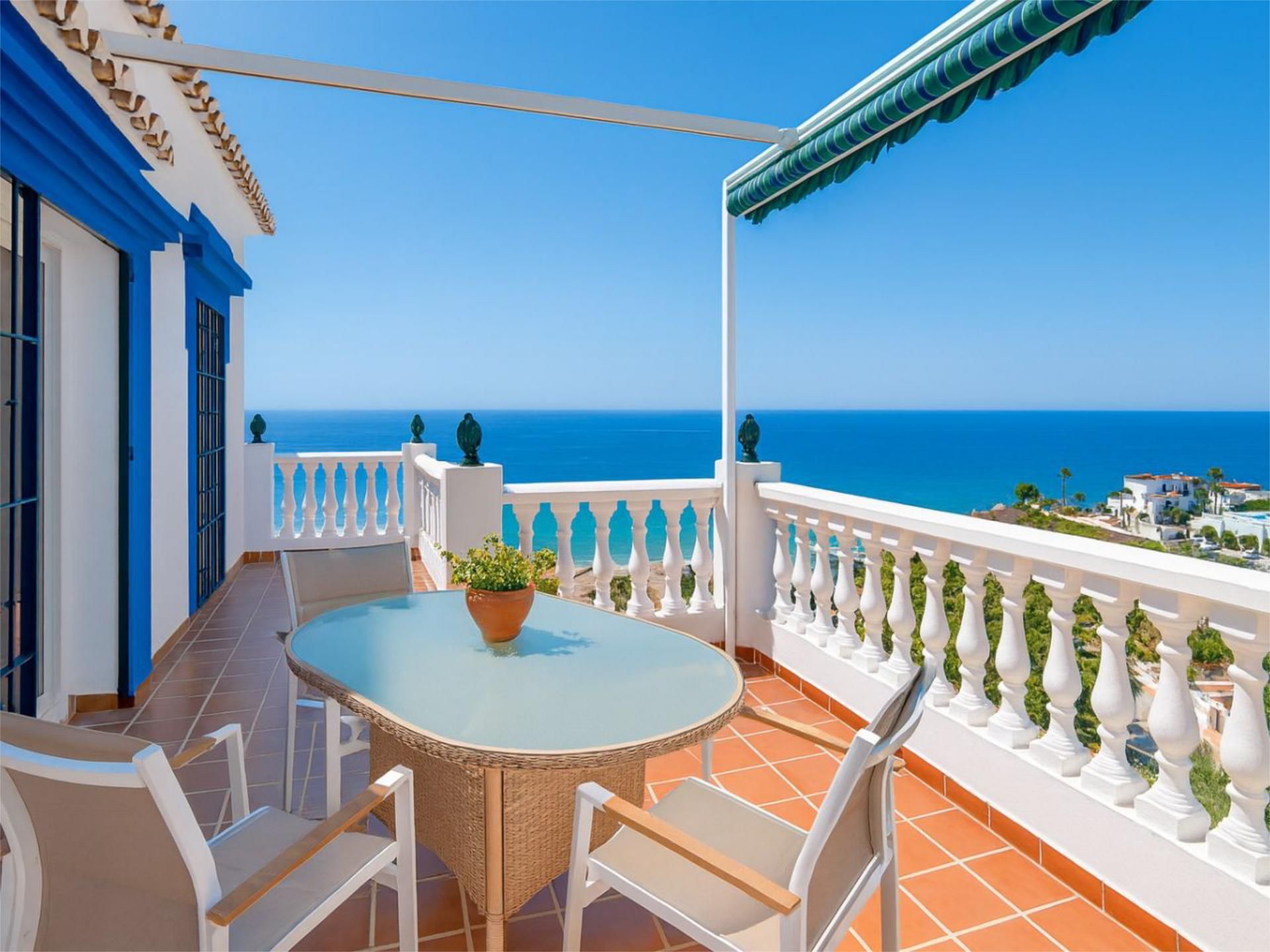 Terrassa de Àtic en venda en Torrox amb Terrassa, Piscina i Balcó