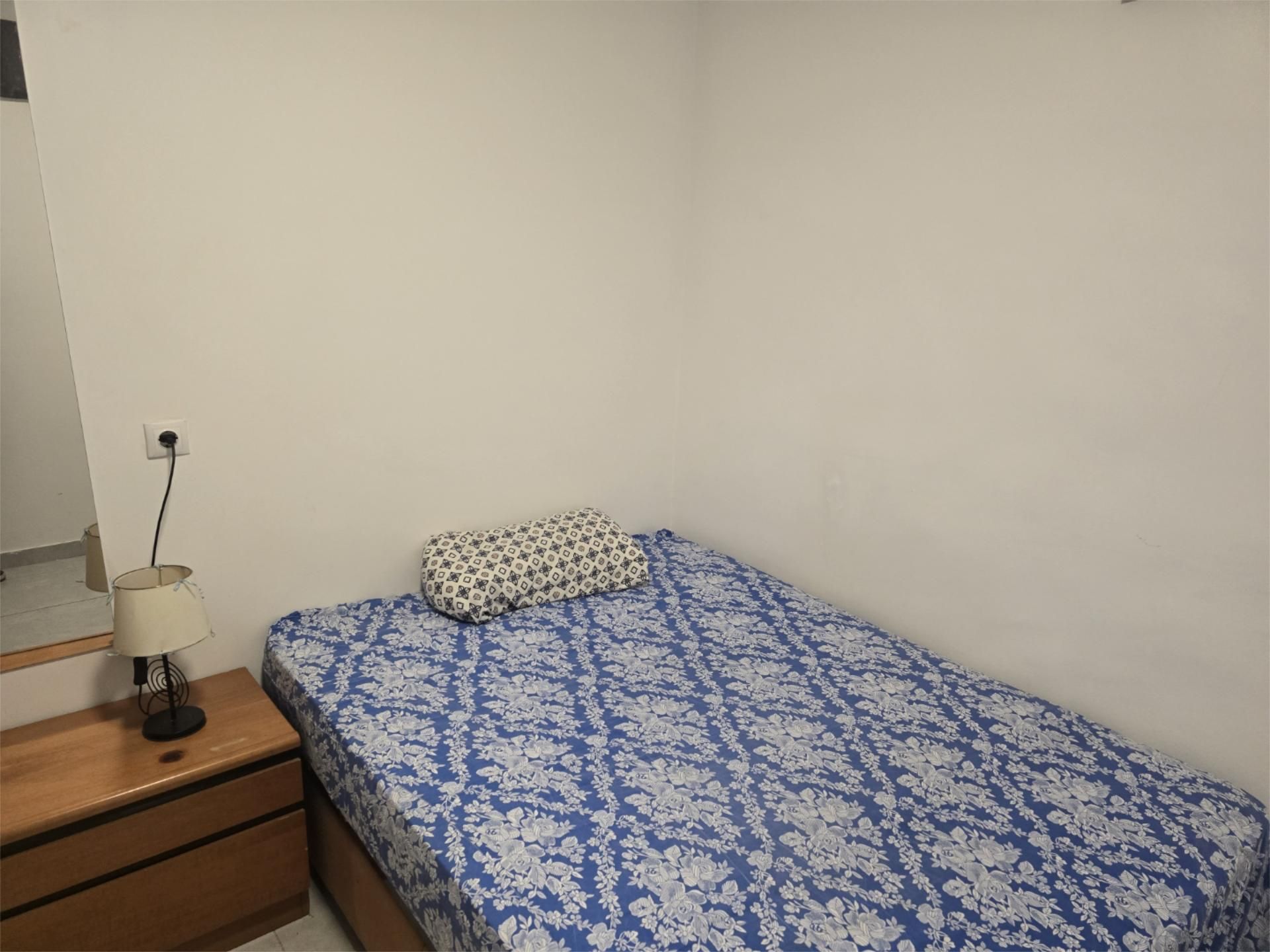 Dormitori de Pis per a compartir en San Sebastián de los Reyes amb Aire condicionat, Calefacció i Traster