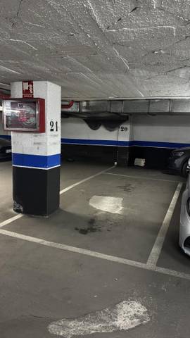 Garaje en Venta en Calle de Francisco Medrano, 2 en Castillejos - Cuzco