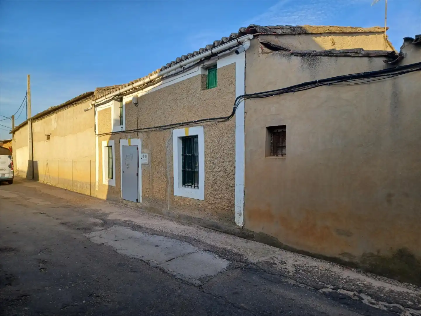 Vista exterior de Casa o chalet en venta en Villafáfila con Trastero, Horno y Lavadora