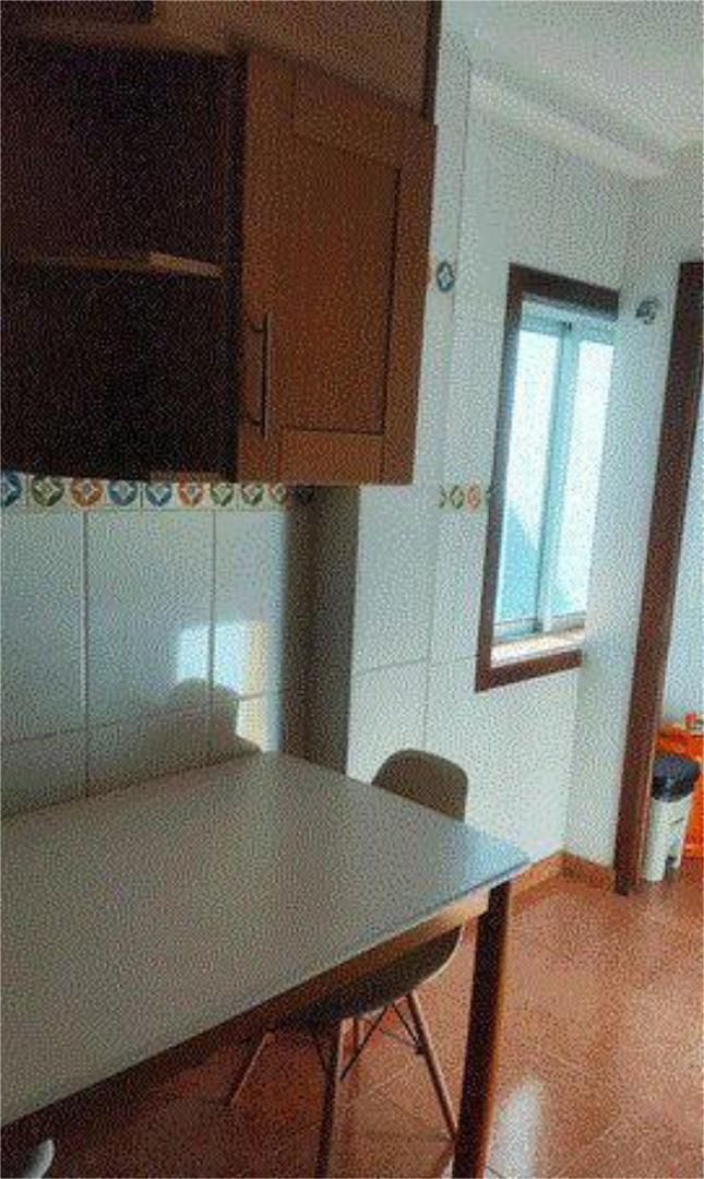 Pis de lloguer a A Parda Cuina de Pis de lloguer en Pontevedra Capital amb Calefacció i Moblat