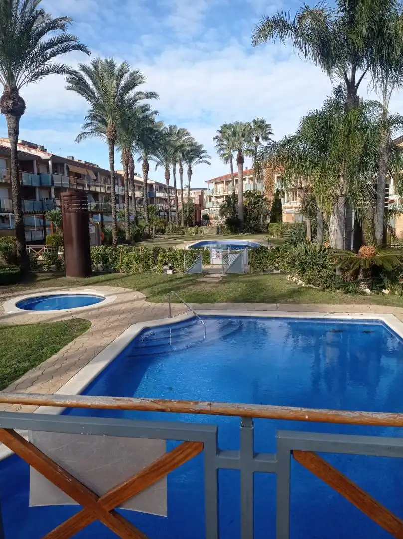 Pis en venda a Carrer Castell de Tamarit, 15, Els Tallats - Mas Olivé Piscina de Pis en venda en Cambrils amb Aire condicionat, Terrassa i Piscina