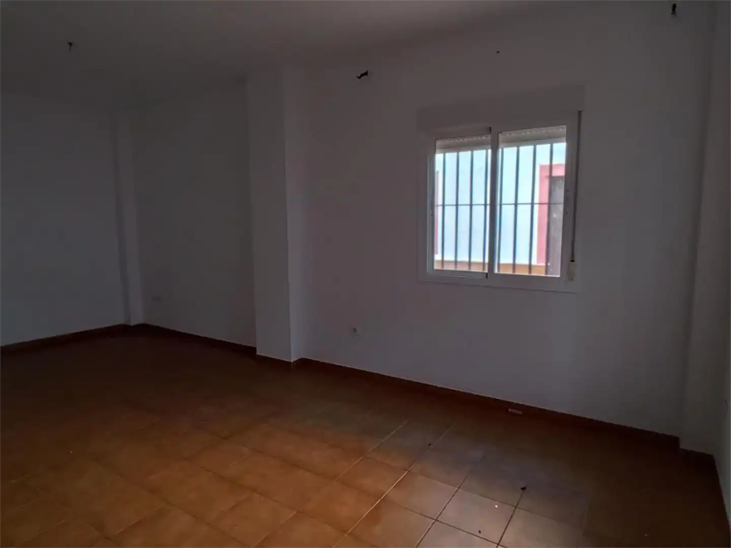 Casa adosada en venda a Calle Servando López de Soria, El Cuervo de Sevilla Casa adosada en venda en El Cuervo de Sevilla amb Balcó