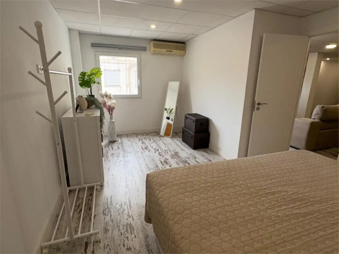Loft de alquiler en Calle Reyes Católicos, 17, Ensanche - Diputación Habitación de Loft de alquiler en Alicante / Alacant con Aire acondicionado, Calefacción y Parquet