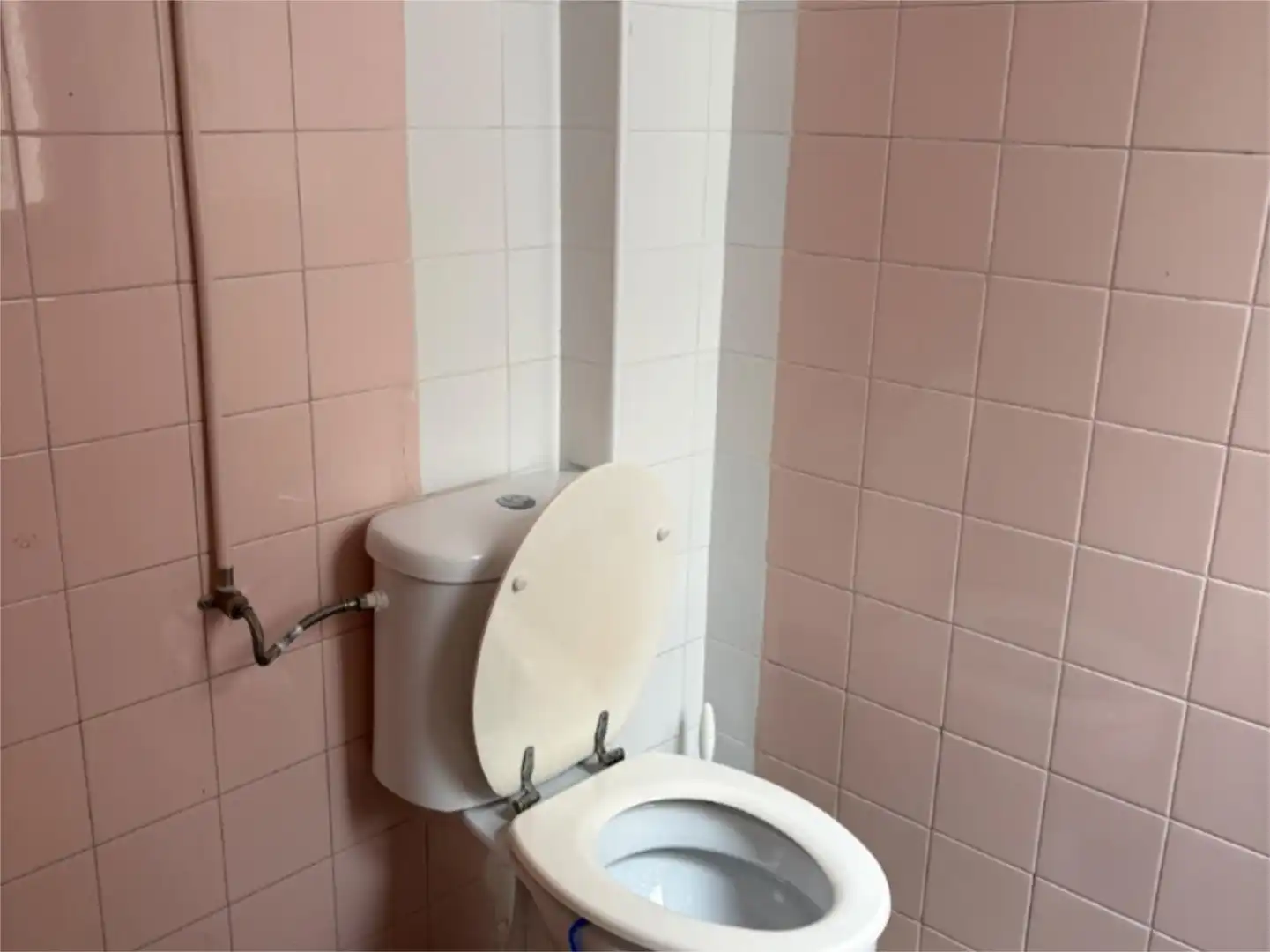 Loft de alquiler en Calle Reyes Católicos, 17, Ensanche - Diputación Baño de Loft de alquiler en Alicante / Alacant con Aire acondicionado, Calefacción y Parquet