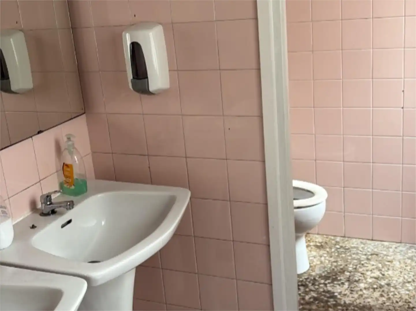 Loft de alquiler en Calle Reyes Católicos, 17, Ensanche - Diputación Baño de Loft de alquiler en Alicante / Alacant con Aire acondicionado, Calefacción y Parquet
