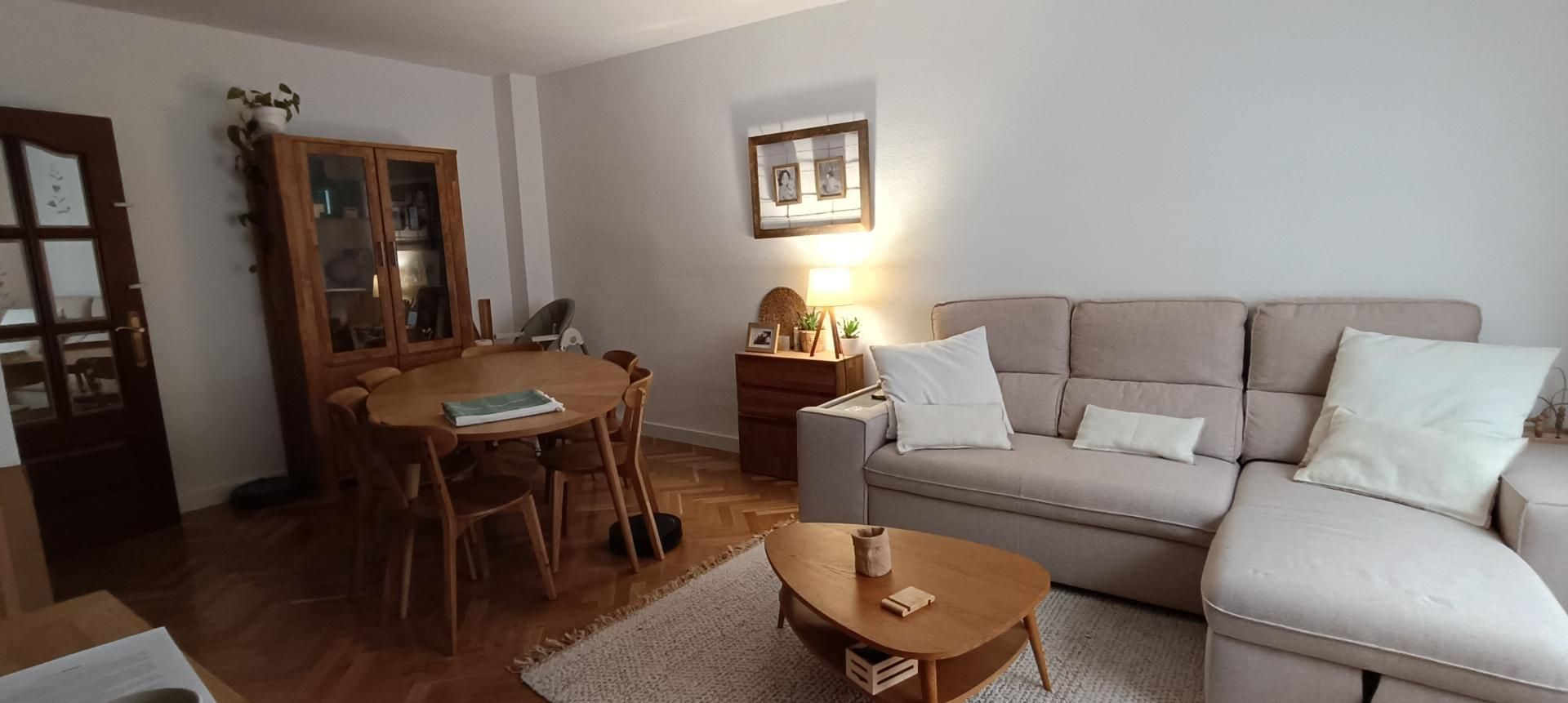 Pis de lloguer a Calle de Diego de Almagro, 11, Los Bloques Sala d'estar de Pis de lloguer en Zamora Capital amb Calefacció, Parquet i Terrassa