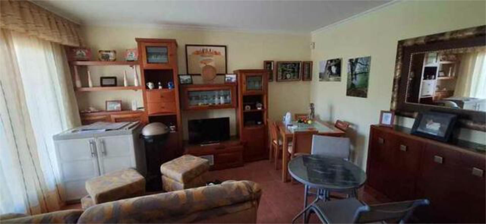 Apartament en venda a Centro Sala d'estar de Apartament en venda en Torrelavega amb Terrassa