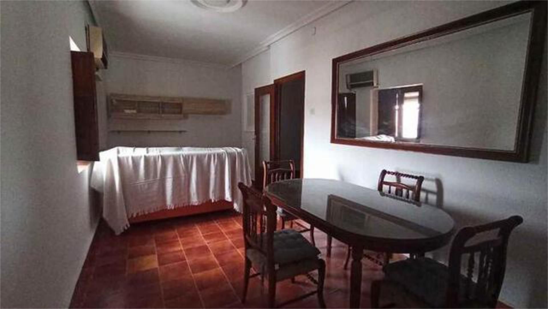 Flat to rent in Linarejos