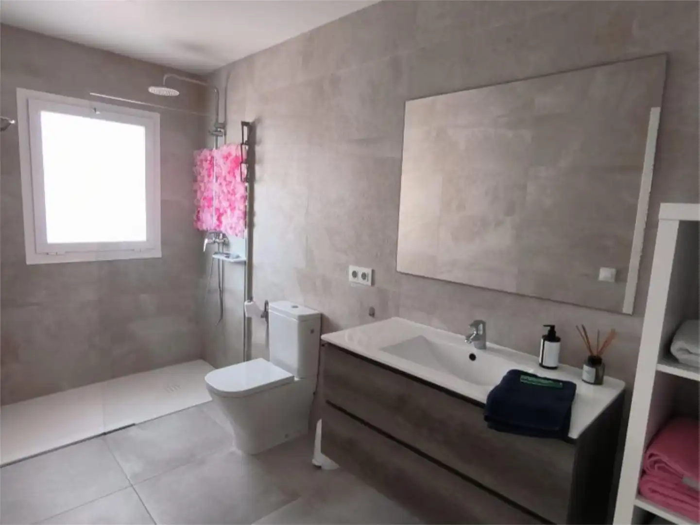 Casa o chalet de alquiler en Carrer del Monestir, 57, Llucmajor pueblo Baño de Casa o chalet de alquiler en Llucmajor con Aire acondicionado, Parquet y Terraza