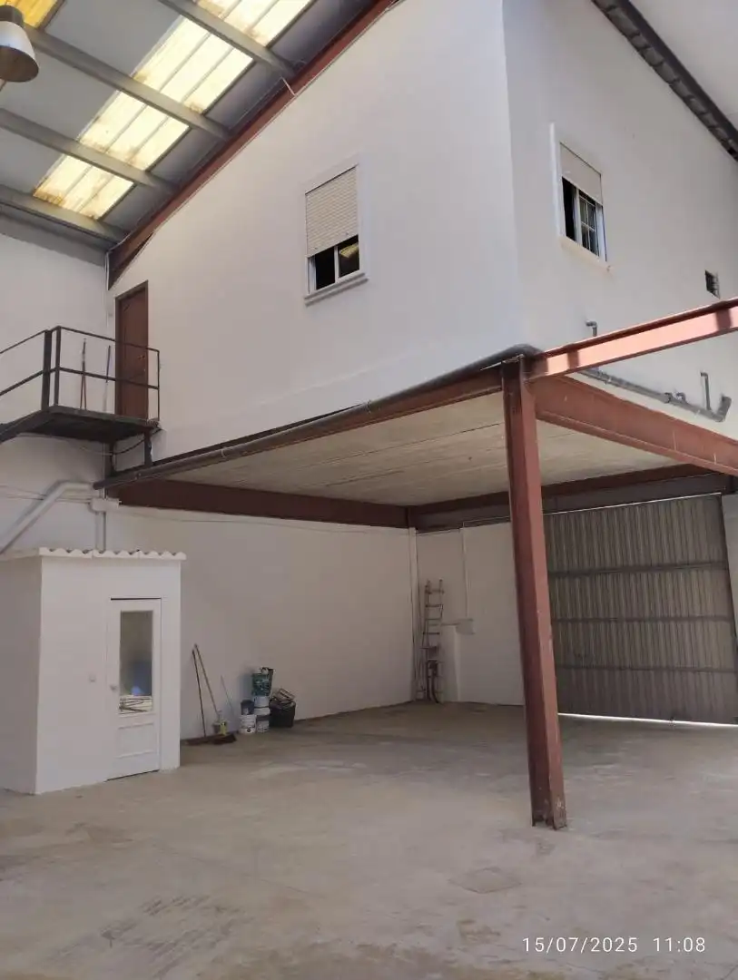 Vista exterior de Planta baja en venta en Alcalá del Río