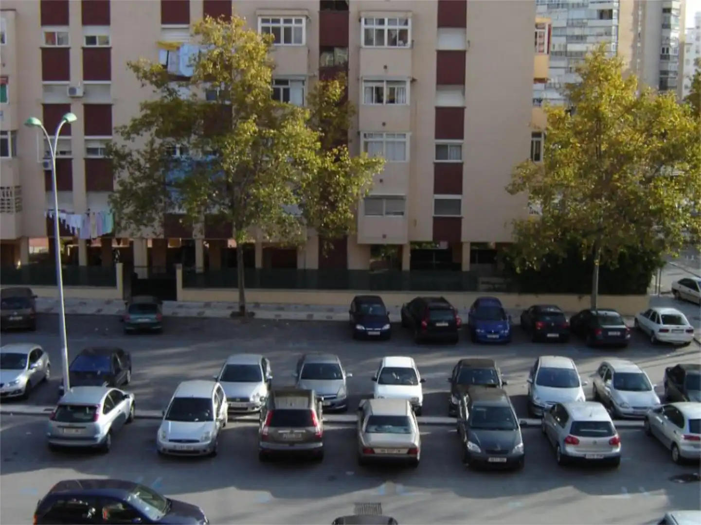 Room in Calle Conde de Guadalhorce, 6, La Unión - Cruz de Humilladero - Los Tilos Parking of Flat for share in Málaga with Air Conditioner, Heating and Furnished