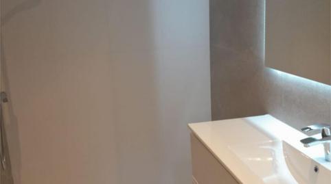 Foto 2 de Piso de alquiler en Avinguda Massana, 15, Ca n'Alzamora, Rubí