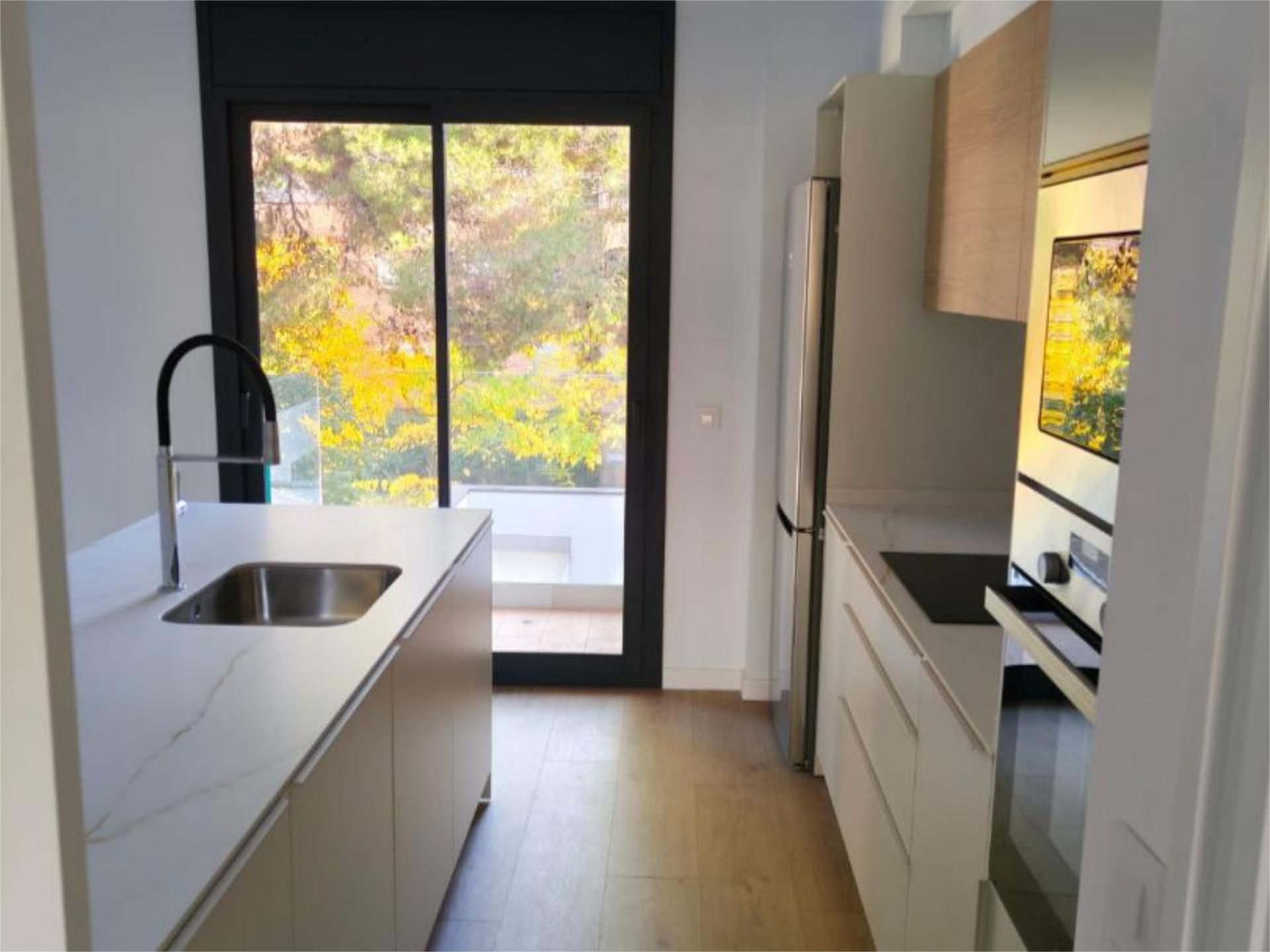 Cocina de Piso de alquiler en Rubí con Aire acondicionado, Calefacción y Terraza