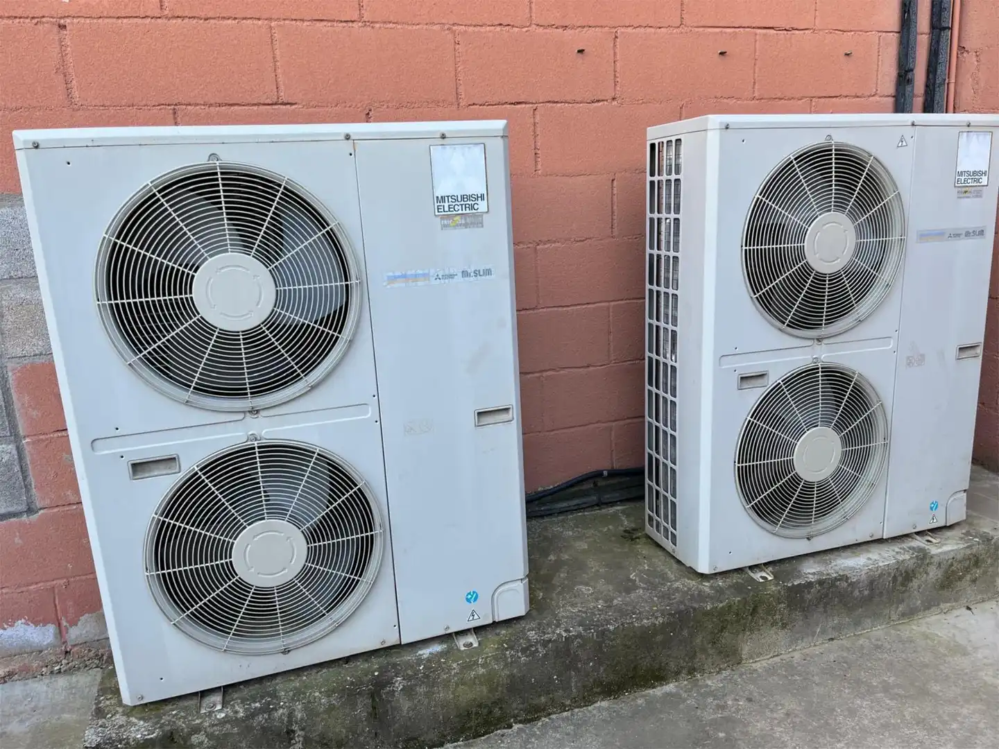 Geschaftsraum zum Verkauf in Calle B, 31, Flix Außenansicht von Geschaftsraum zum Verkauf in Flix mit Klimaanlage