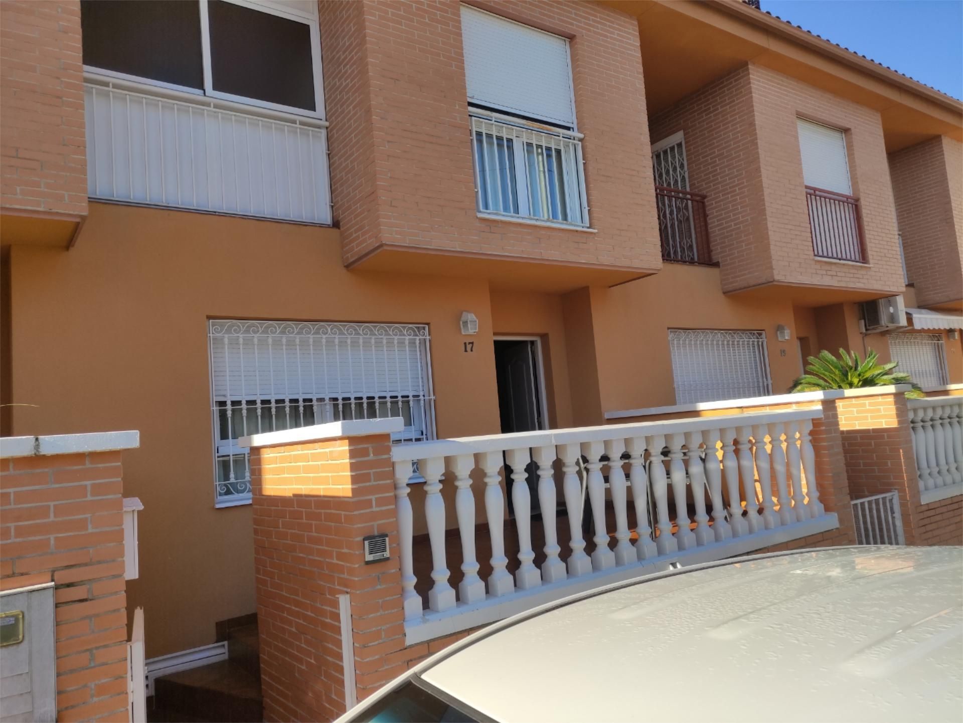 Duplex for sale in Calle Gerona, 17, Alcantarilla Exterior view of Duplex for sale in Alcantarilla with Heating, Parquet flooring and Terrace
