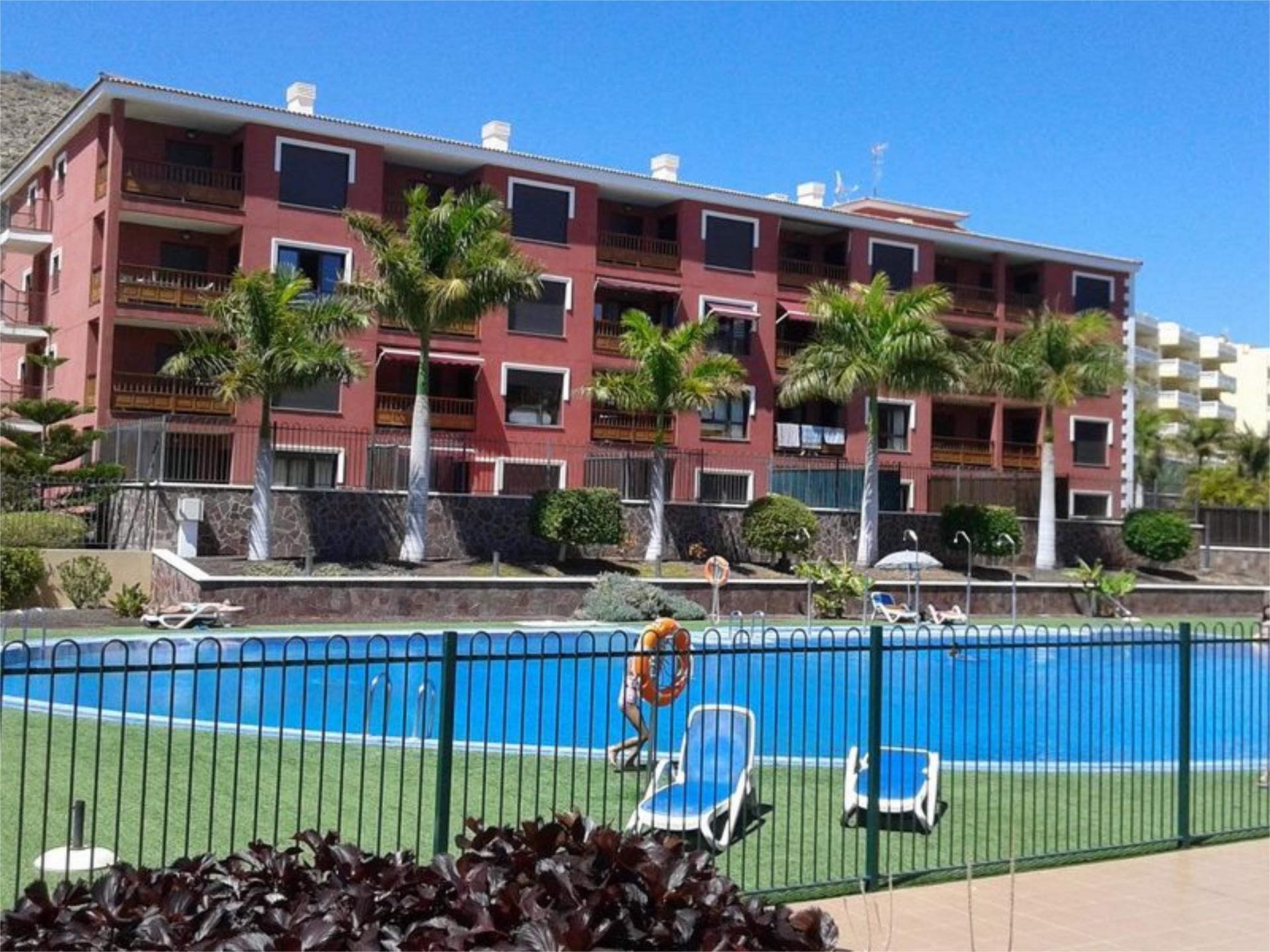 Vista exterior de Apartament de lloguer en Arona amb Piscina, Moblat i Balcó