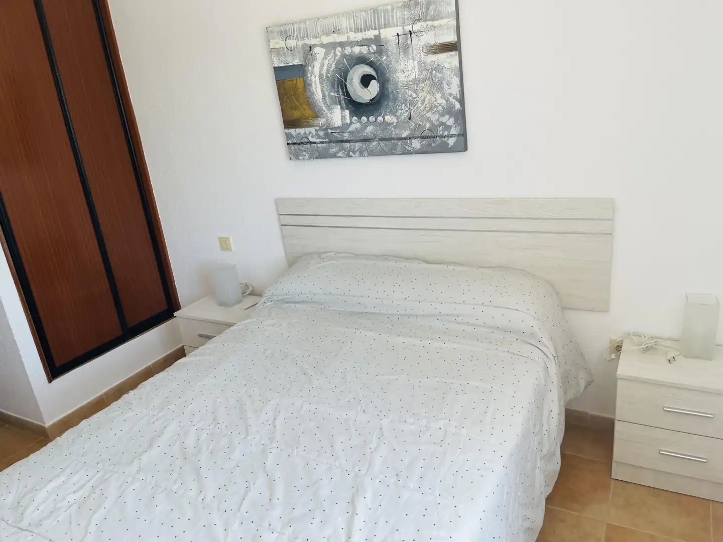 Wohnung zur Miete in Calle Asunción, 6, La Barrosa Schlafzimmer von Wohnung zur Miete in Chiclana de la Frontera mit Klimaanlage, Heizung und Privatgarten