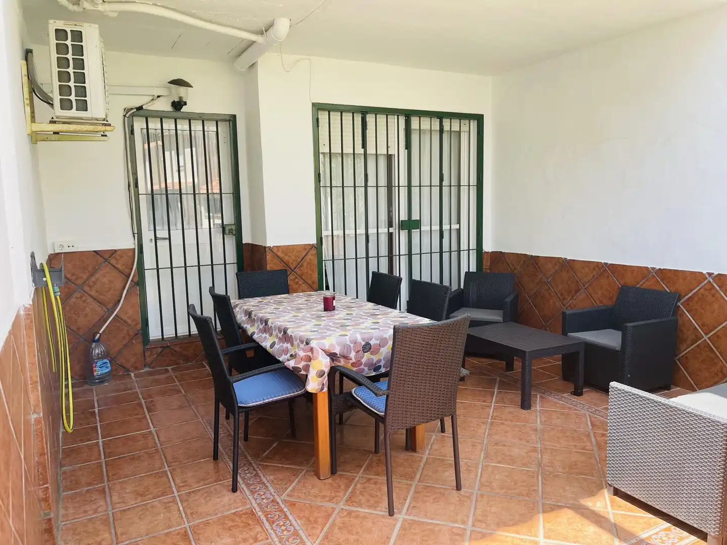 Wohnung zur Miete in Calle Asunción, 6, La Barrosa Terrasse von Wohnung zur Miete in Chiclana de la Frontera mit Klimaanlage, Heizung und Privatgarten