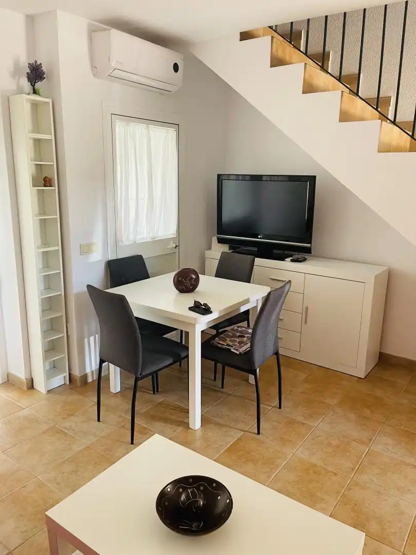 Wohnung zur Miete in Calle Asunción, 6, La Barrosa Esszimmer von Wohnung zur Miete in Chiclana de la Frontera mit Klimaanlage, Heizung und Privatgarten