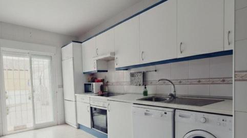 Foto 2 de Casa o xalet en venda a Calle Valladolid, 56, Chozas de Canales, Toledo