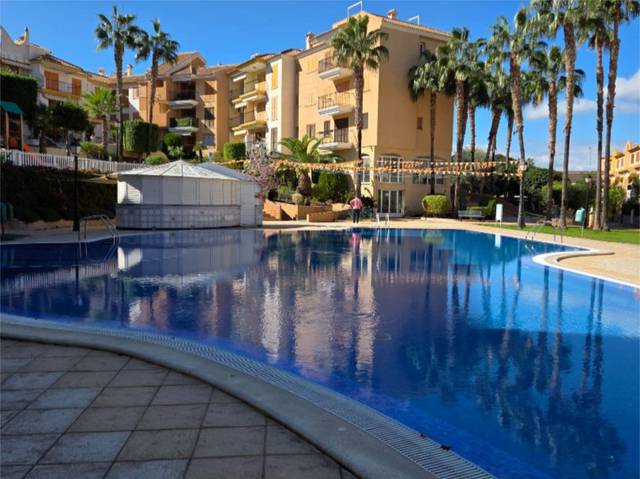 Apartamento en Alquiler en Avenida de Bolnuevo, 104 en Bahia