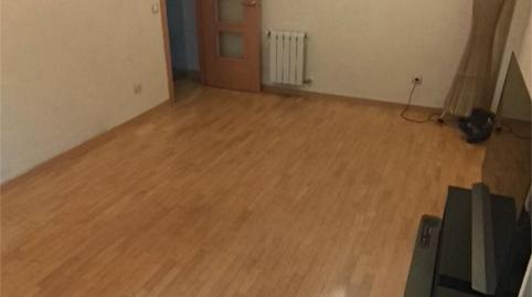 Photo 3 of Flat to rent in Calle la Pila, 3, El Nido - Las Fuentes, Parla