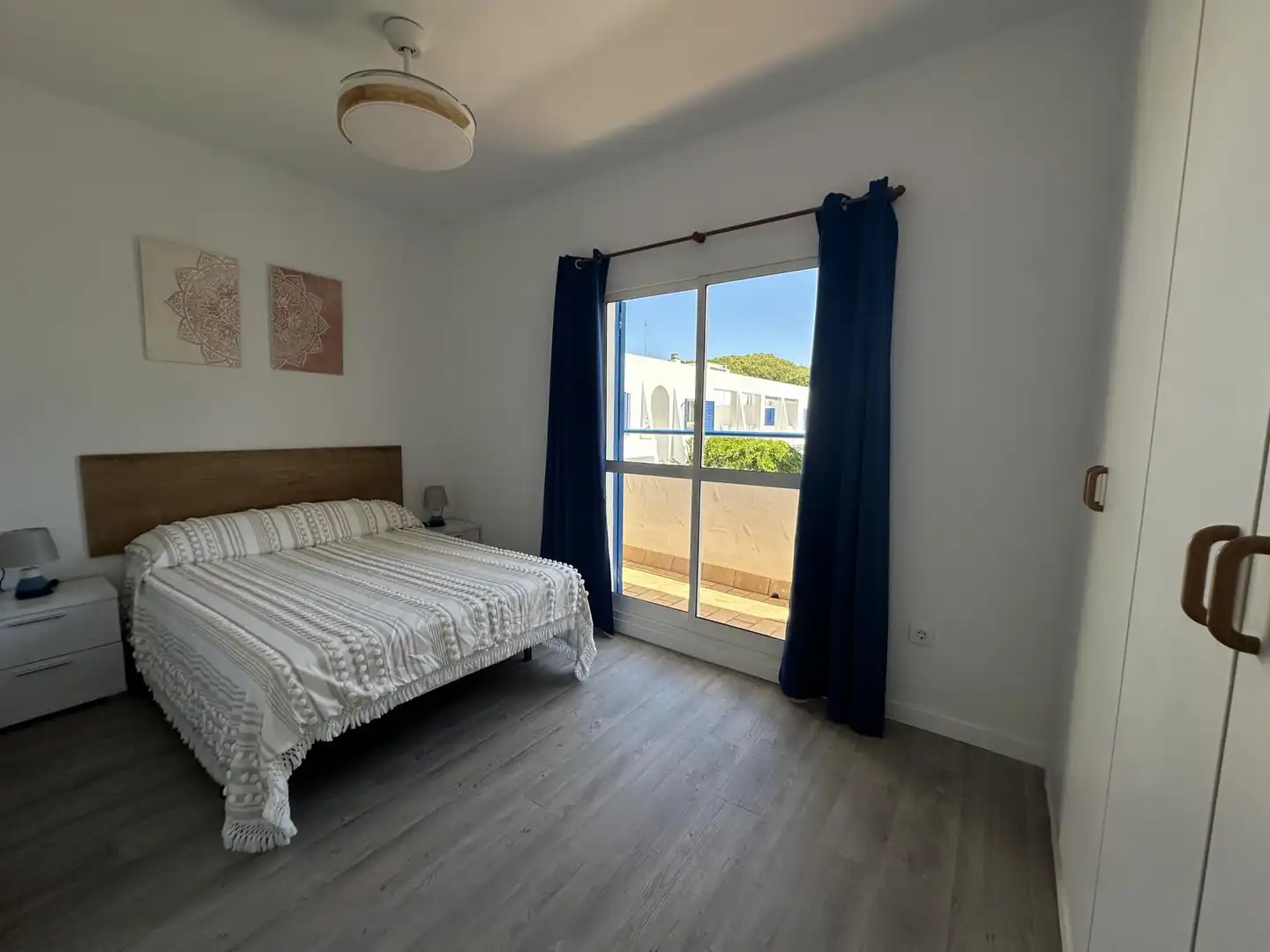 Maisonette zur Miete in Calle los Crustáceos, 20, La Barrosa Schlafzimmer von Maisonette zur Miete in Chiclana de la Frontera mit Privatgarten, Terrasse und Schwimmbad