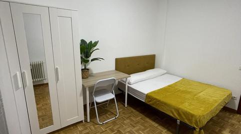 Photo 3 of Flat to share in Calle General Vara de Rey, 79, Cascajos - Piqueras,  Logroño