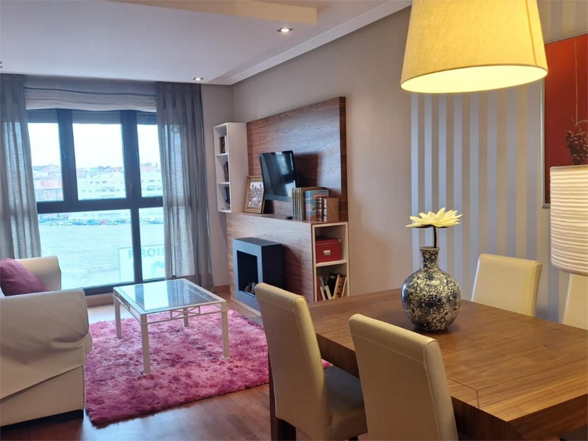 Pis de lloguer a Paseo de Juan Carlos I, 142, Pilaríca - Los Santos Sala d'estar de Pis de lloguer en Valladolid Capital