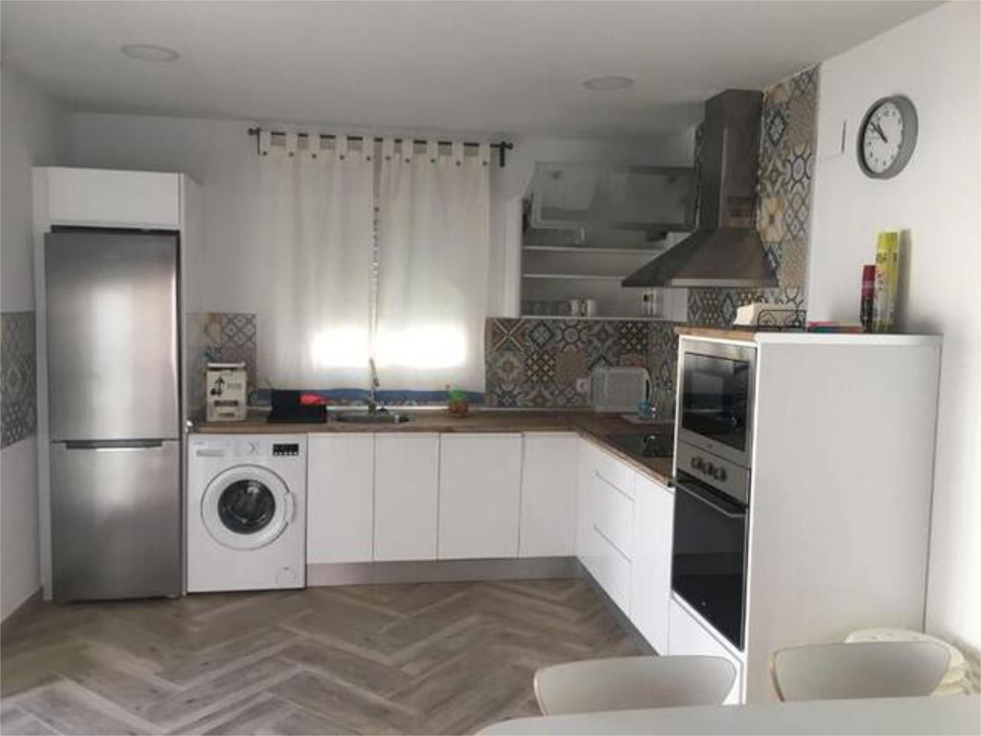 Casa adosada de lloguer a Casco Antiguo