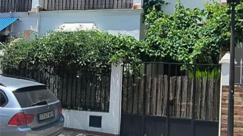 Foto 4 de Casa adosada de alquiler en Calle Tulipán, 4, Cavaleri, Mairena del Aljarafe