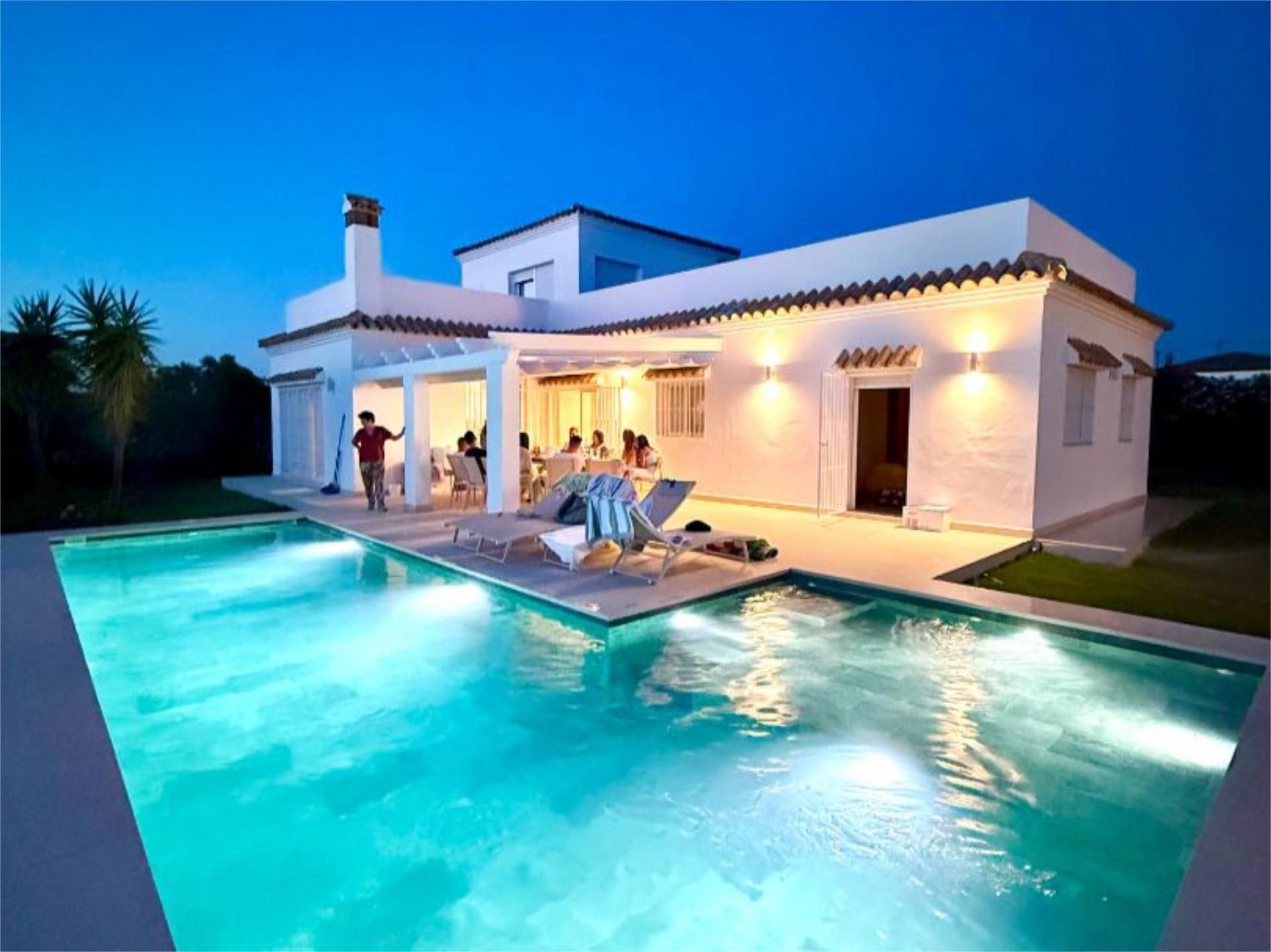 Piscina de Casa o xalet de lloguer en Conil de la Frontera amb Aire condicionat, Terrassa i Piscina