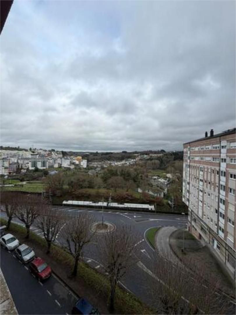 Vista exterior de Pis en venda en Lugo Capital amb Calefacció, Traster i Moblat
