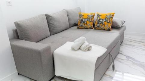 Foto 2 de Apartament en venda a Los Castillejos - La Trinidad, Málaga Capital