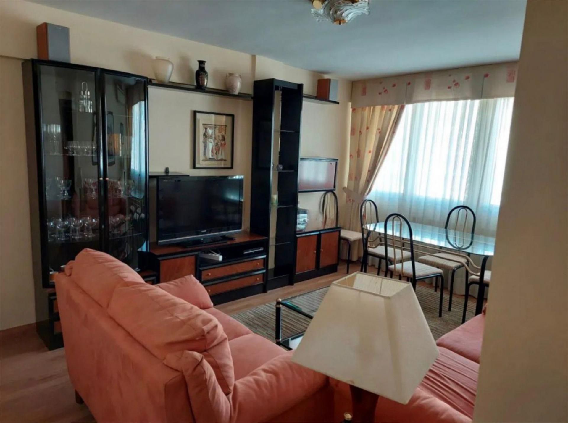 Sala d'estar de Pis de lloguer en  Granada Capital amb Aire condicionat