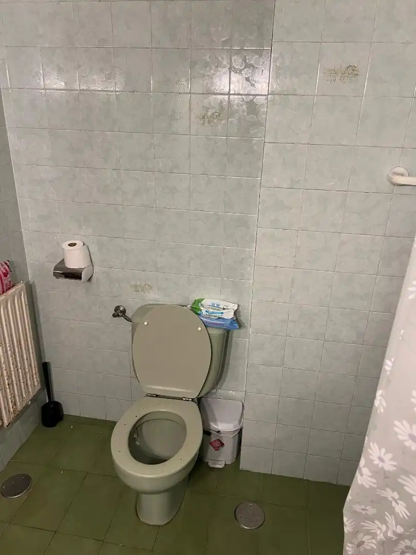 Room in Travesia San Fernando, 1, Bezana - Prezanes Bathroom of Flat for share in Santa Cruz de Bezana