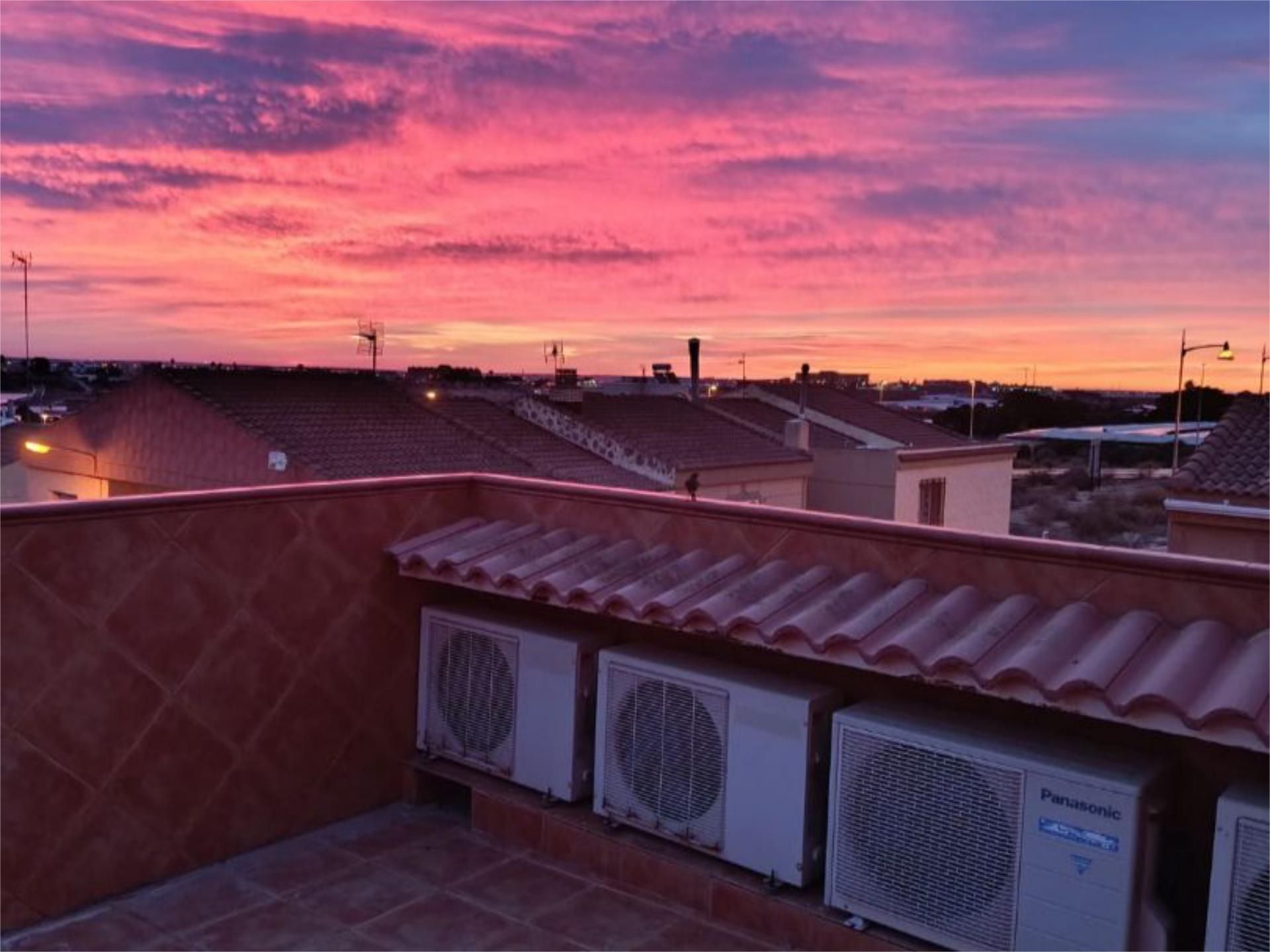 Casa adosada en venda a Calle Alpujarras, 71, Ejido Sur Vista exterior de Casa adosada en venda en El Ejido amb Aire condicionat, Terrassa i Traster