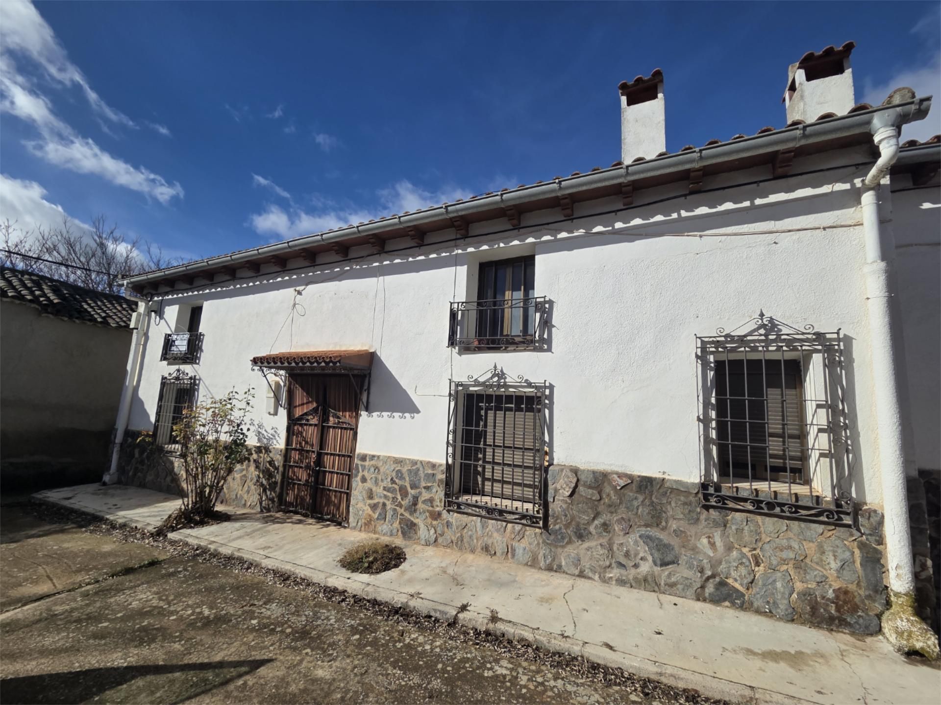 Country house for sale in Calle Mayor, 31, Alcaraz Exterior view of Country house for sale in Alcaraz