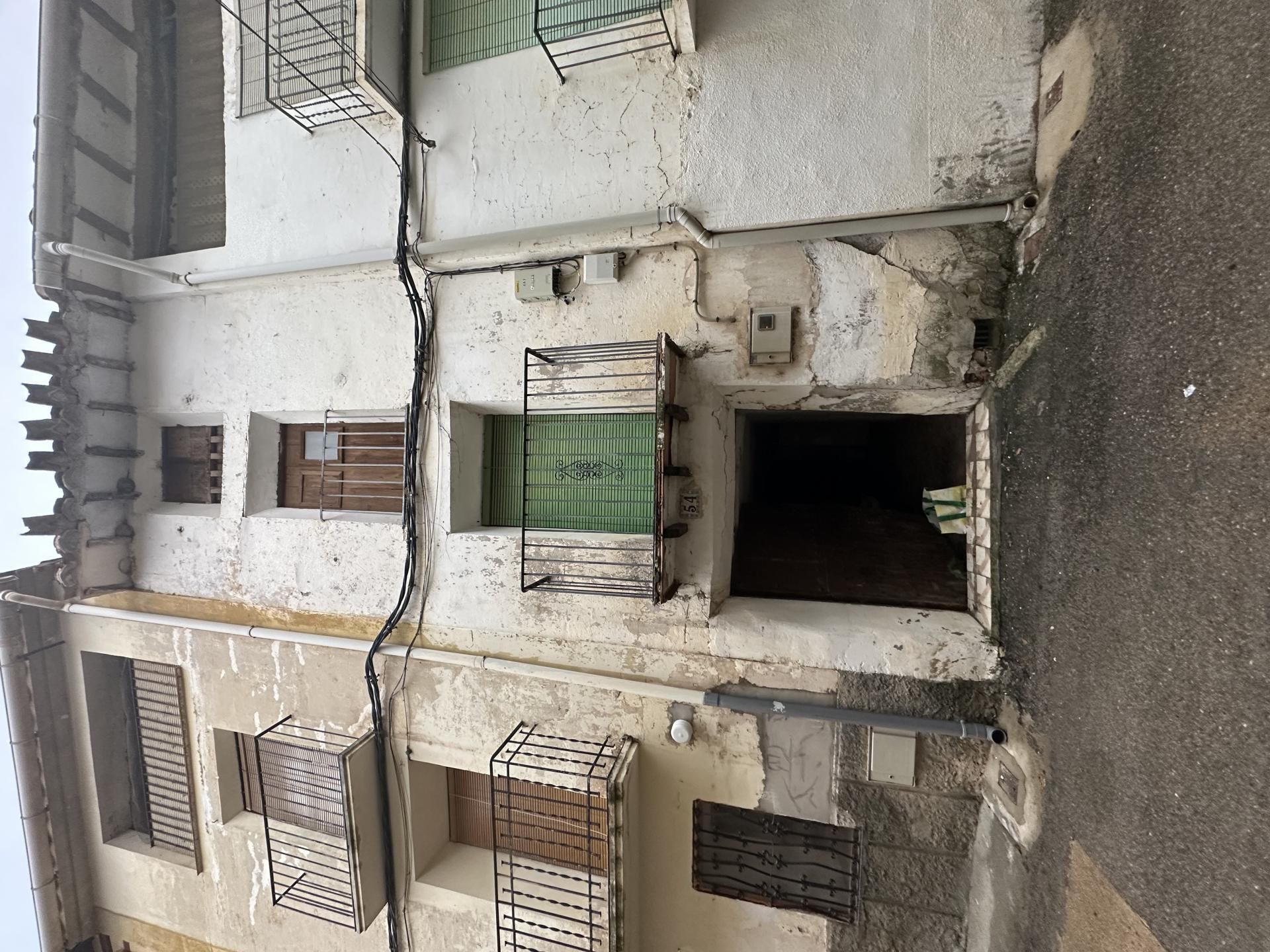 Vista exterior de Casa adosada en venda en Aguaviva