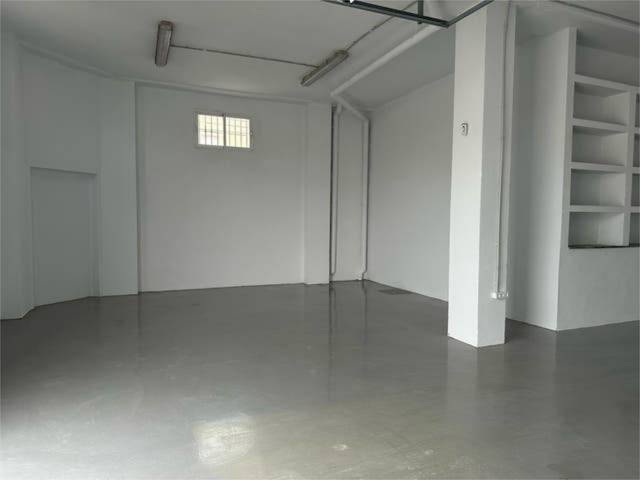 Local comercial en Alquiler en La Banda - Campo de Fútbol