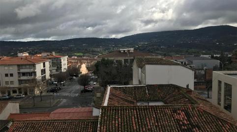 Foto 2 de Pis de lloguer a Calle Batalla del Salado, 10, Miralvalle - Av. Virgen del Puerto - La Data, Plasencia