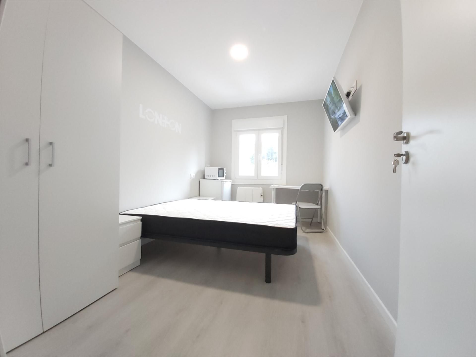 Pis per a compartir a Rúa Francisco Añón Paz, 2, Nós