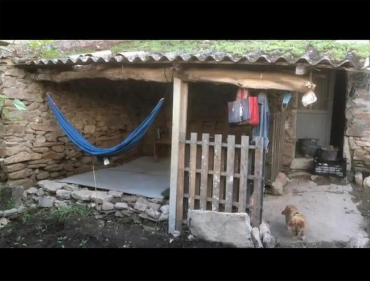 Vista exterior de Casa o xalet en venda en Lumbrales amb Jardí privat