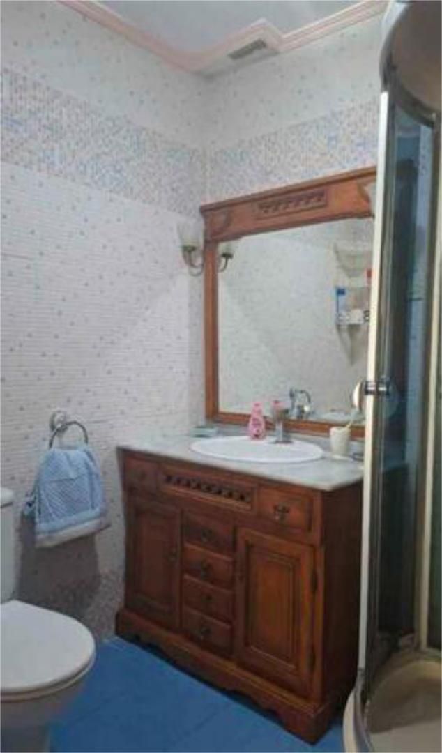 Bathroom of Flat for sale in Almaraz  with Private garden, Terrace and Storage room