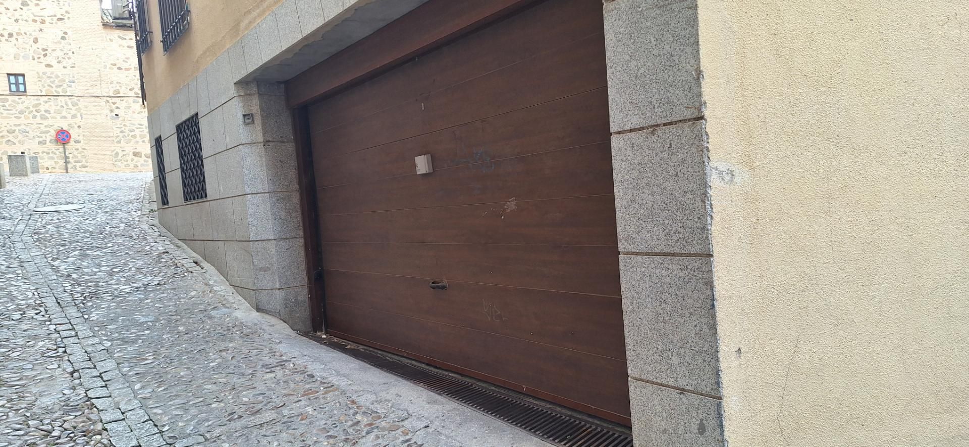 Parking of Garage to rent in  Toledo Capital