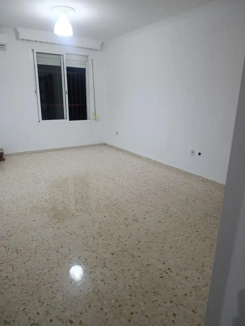 Flat for sale in Calle Historiador Manuel Cancela, 2, Puertas del sur - Guadabajaque Flat for sale in Jerez de la Frontera with Air Conditioner
