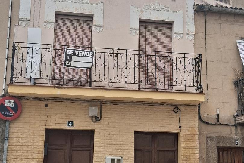 Casa adosada en venda a Calle Iglesia, 16, Casar de Cáceres, Cáceres - imatge 1 Foto 1 de Casa adosada en venda a Calle Iglesia, 16, Casar de Cáceres, Cáceres