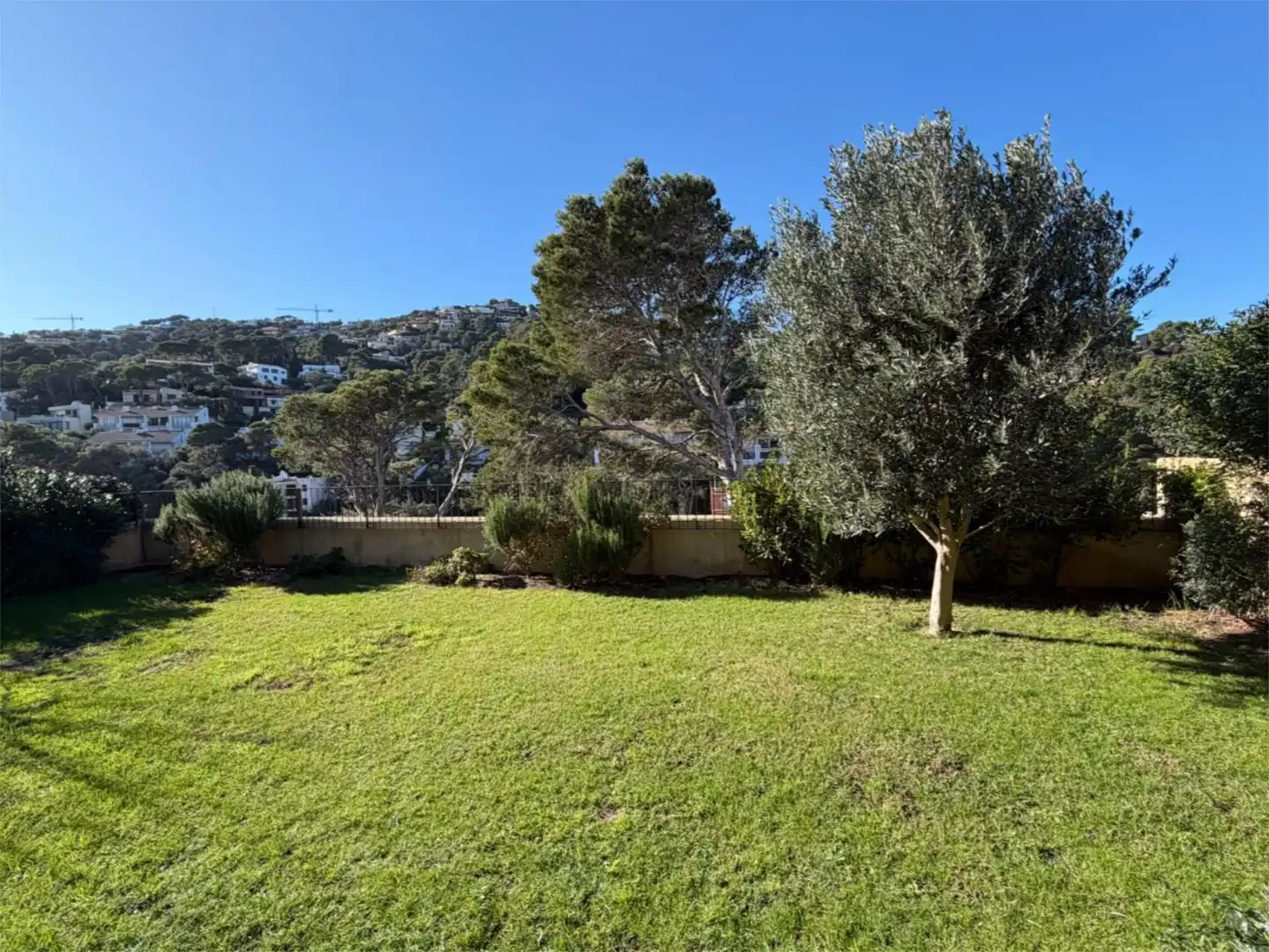 Piso de alquiler en Carrer del Mar, 4, Sa Riera - Sa Fontansa Jardín de Piso de alquiler en Begur con Aire acondicionado, Calefacción y Jardín privado